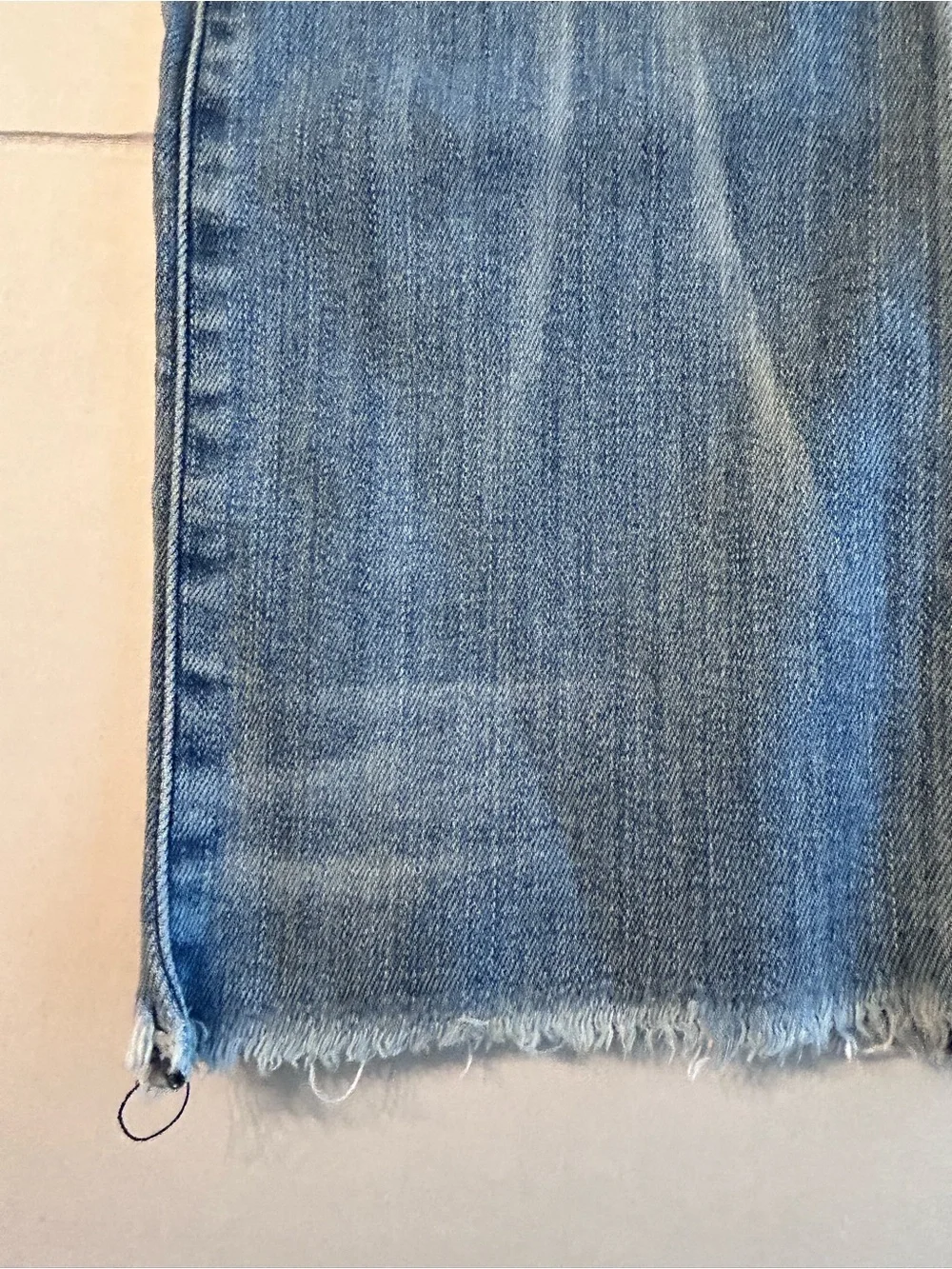 AYR The Bomb Pop Jeans Size 29 Frayed Hem Denim_3